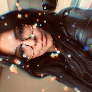 Meet your Posher, Katelyn